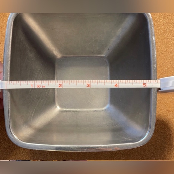 Vollrath Double-Wall 1 4/5 qt Square Beehive Stainless Steel Bowl - Picture 2 of 5